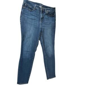 Chicos Skinny Ankle Size 10 R Used Cigarette Fit Soft Denim Good Condition